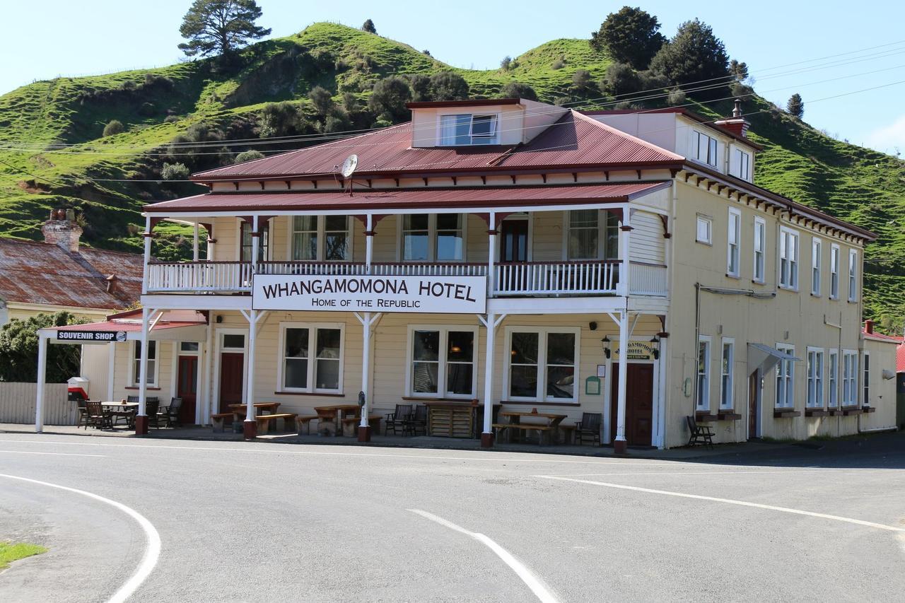 Whangamomona Hotel Stratford Exterior photo